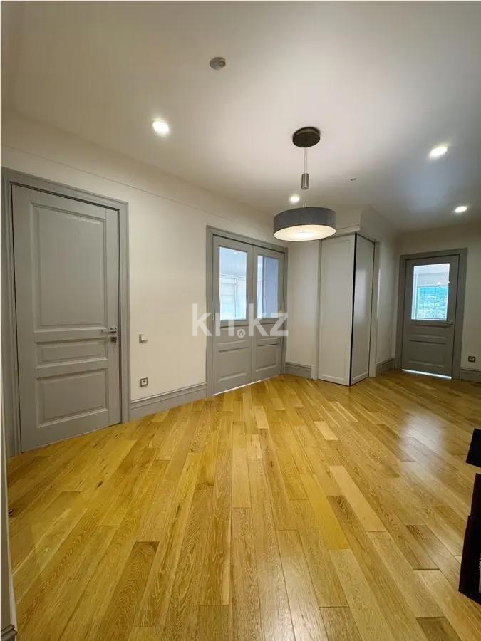 Продажа 3-комнатной квартиры, 160 м², ул. Маркова, дом  61/1 в Алматы - фото 8