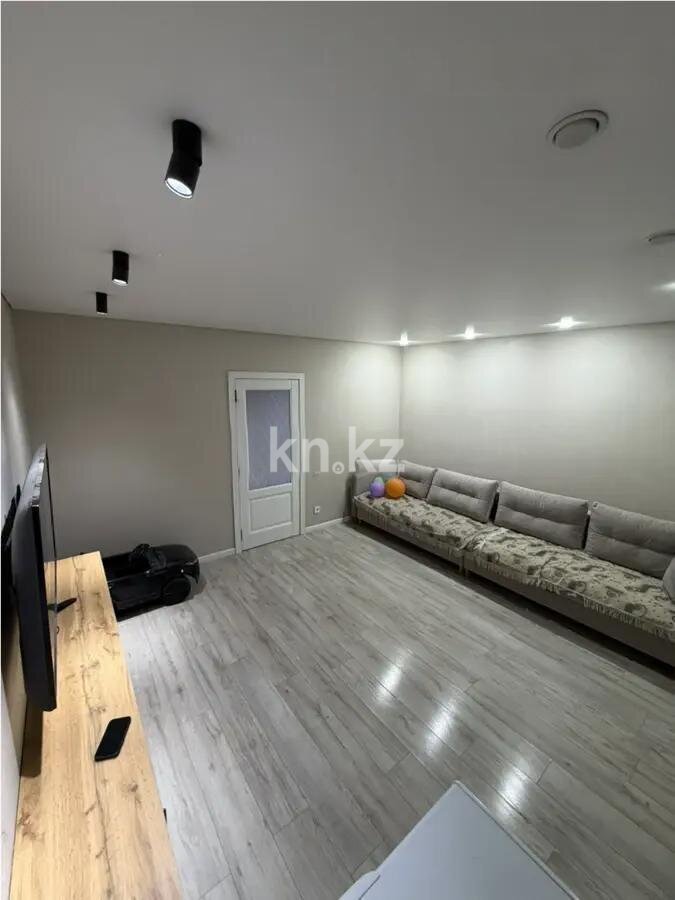 Продажа 2-комнатной квартиры, 57 м² в Караганде