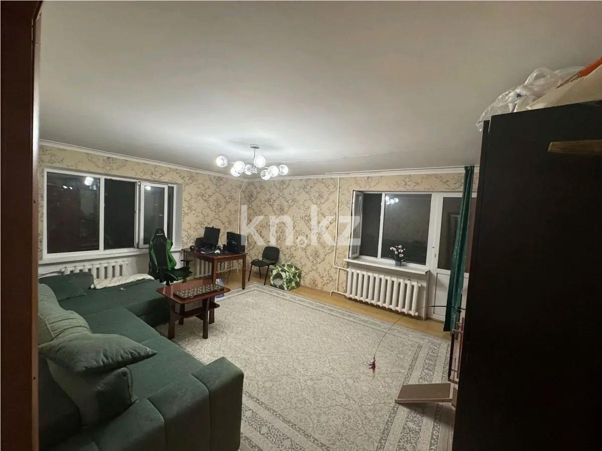 Продажа 1-комнатной квартиры, 40 м², пр. Абылай хана, дом  27/4 в Астане