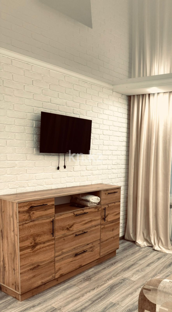 Аренда 1-комнатной квартиры посуточно, 37 м², ул. Гоголя, дом  56/2 в Караганде