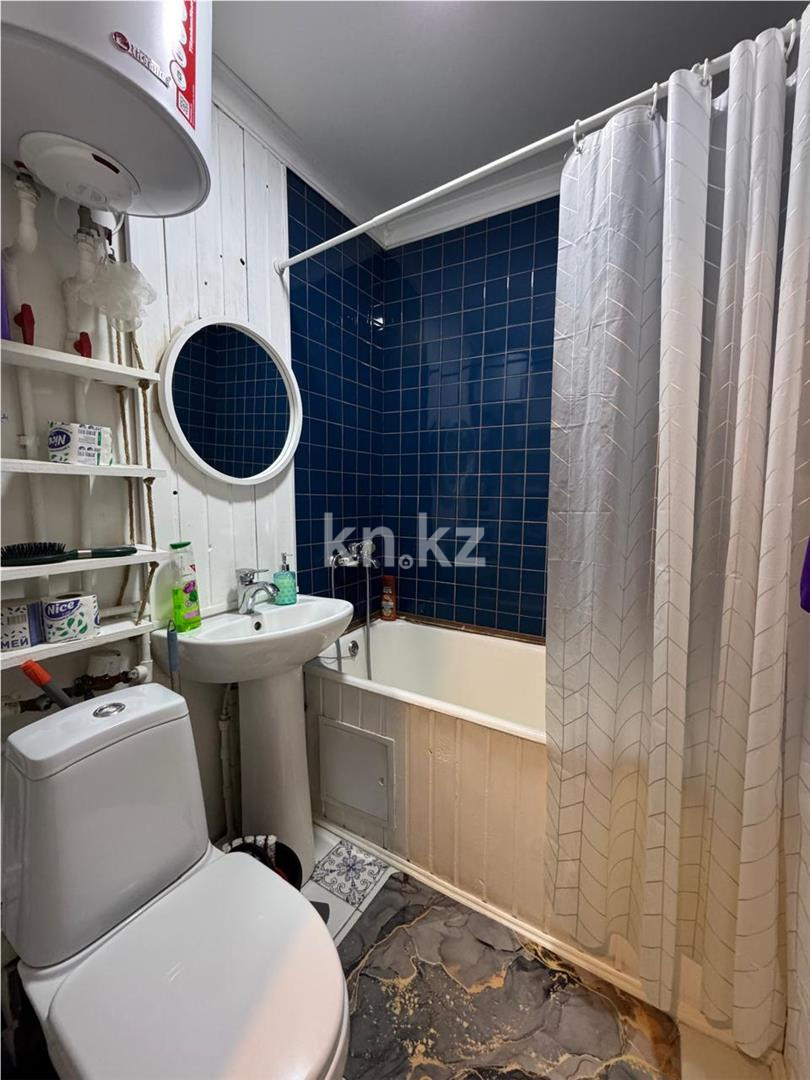 Продажа 1-комнатной квартиры, 30 м², ул. Алиханова в Караганде - фото 6