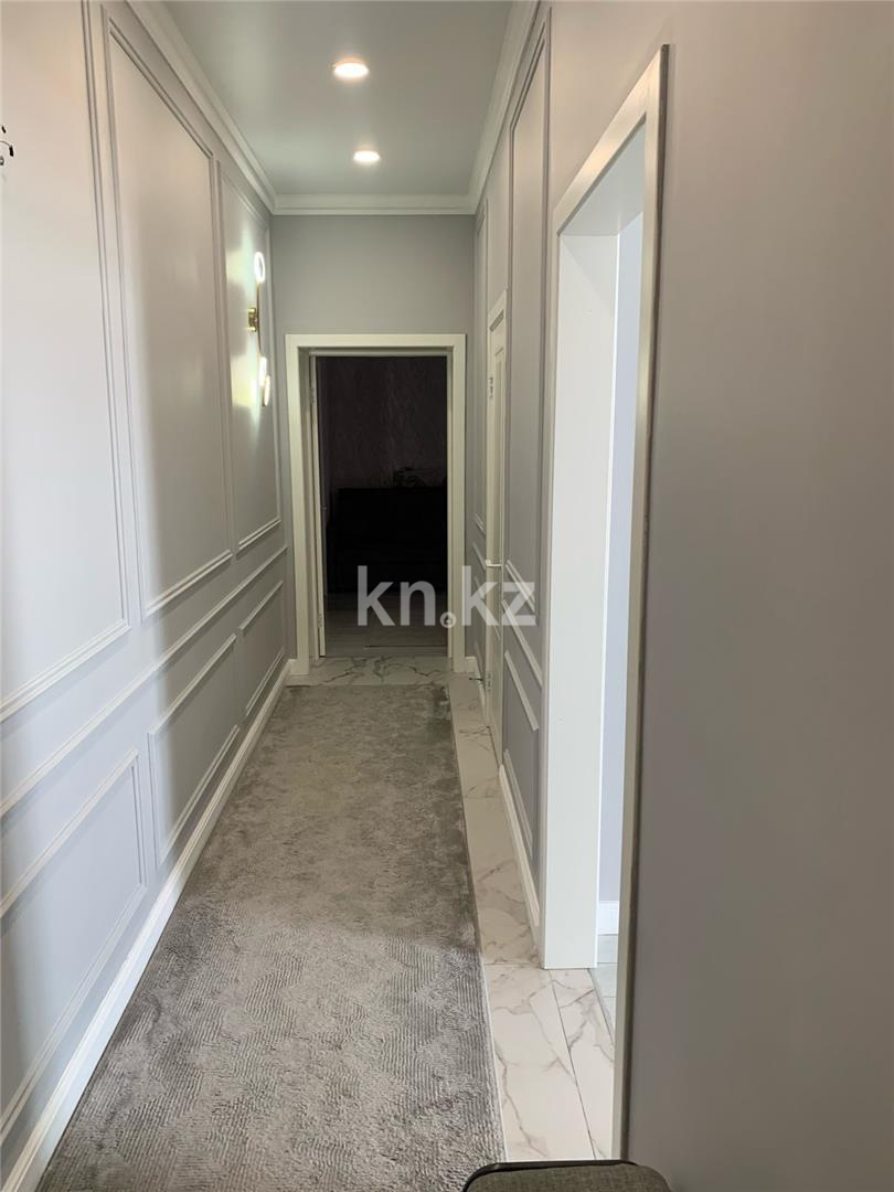 Продажа 2-комнатной квартиры, 68 м², ул. Ашимова, дом  21 в Караганде - фото 11