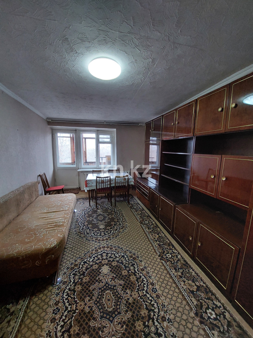 Продажа 1-комнатной квартиры, 33 м², ул. Аманжолова, дом  7 в Караганде