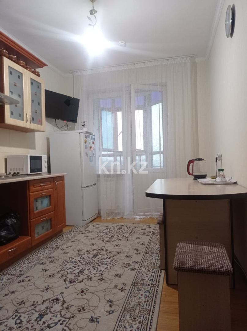 Аренда 1-комнатной квартиры, 55 м² в Астане