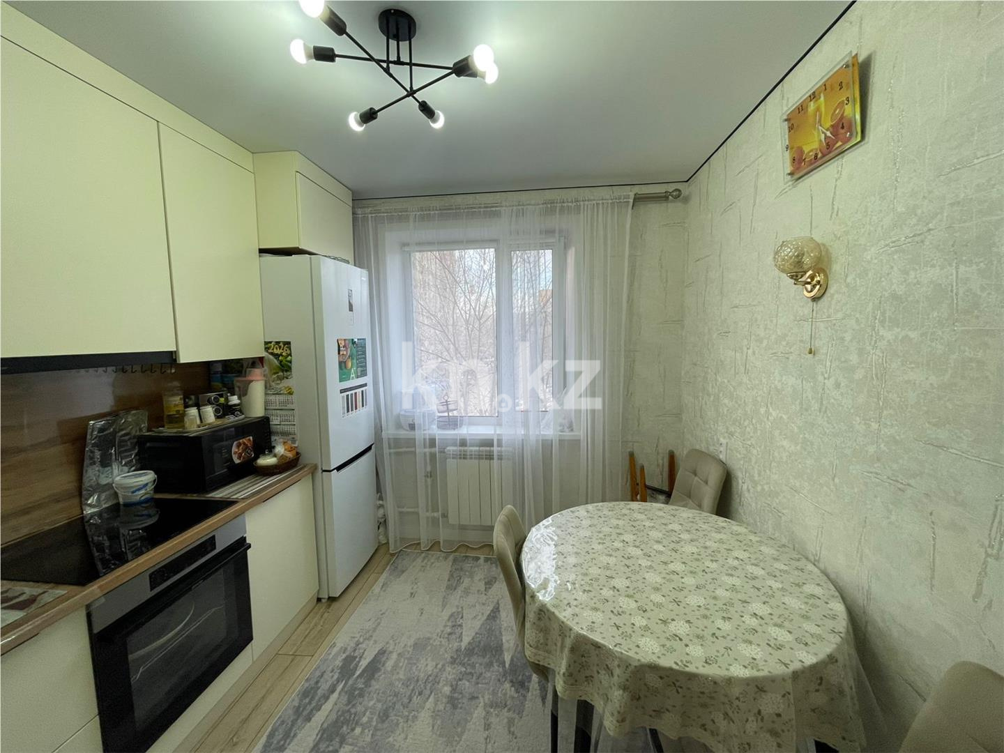 Продажа 3-комнатной квартиры, 72 м² в Караганде