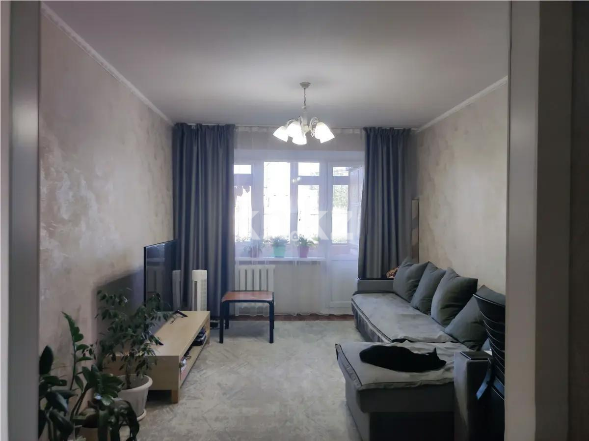 Продажа 3-комнатной квартиры, 62.5 м², пр. Абылай хана, дом  27/1 в Астане
