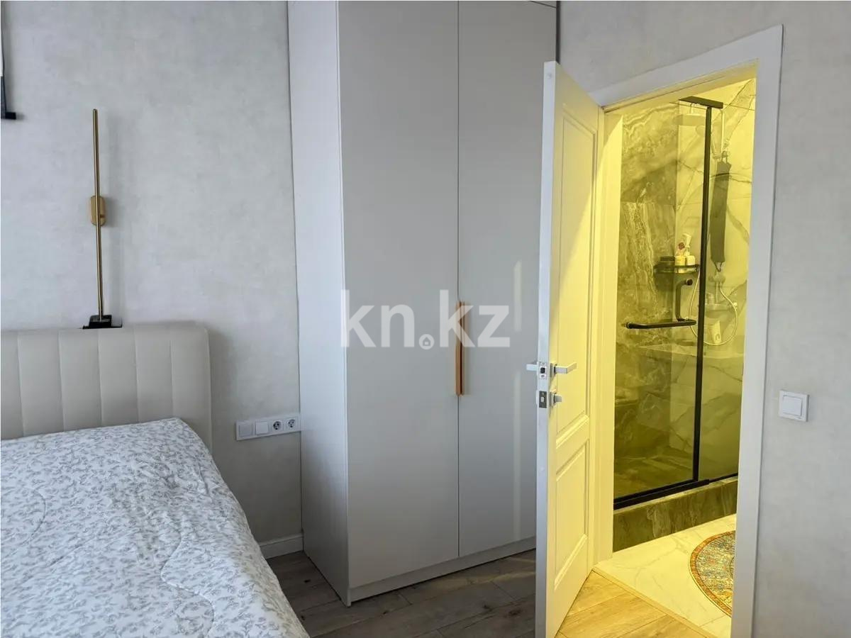 Продажа 4-комнатной квартиры, 104 м², ул. Кулкыбаева, дом  13 в Караганде - фото 5