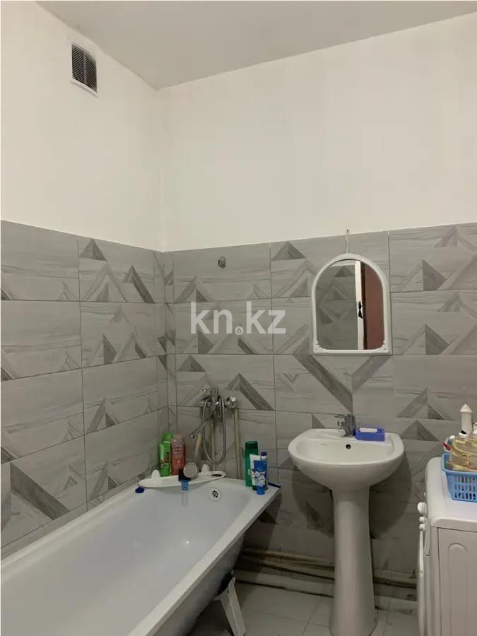 Продажа 2-комнатной квартиры, 63.6 м² в Алматы - фото 3