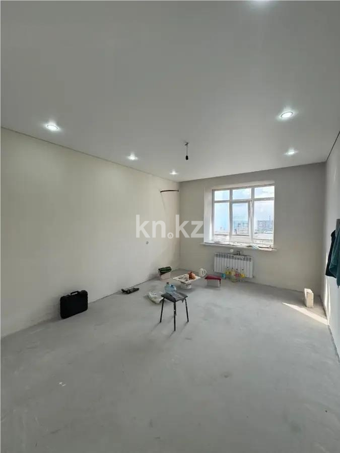 Продажа 3-комнатной квартиры, 90 м² в Караганде