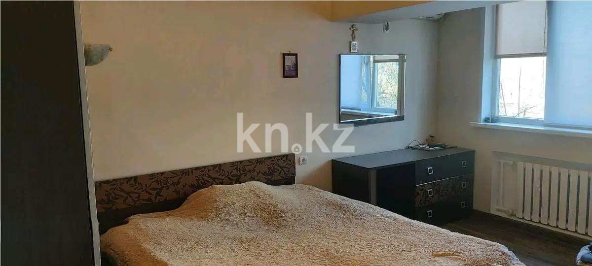 Продажа 4-комнатной квартиры, 97 м², ул. Богенбай батыра, дом  89 в Алматы - фото 4