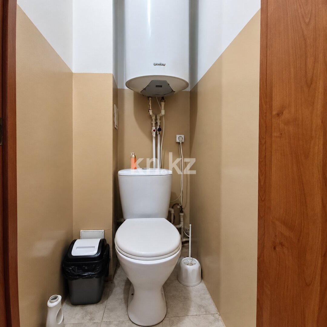 Продажа 2-комнатной квартиры, 56 м² в Караганде - фото 9