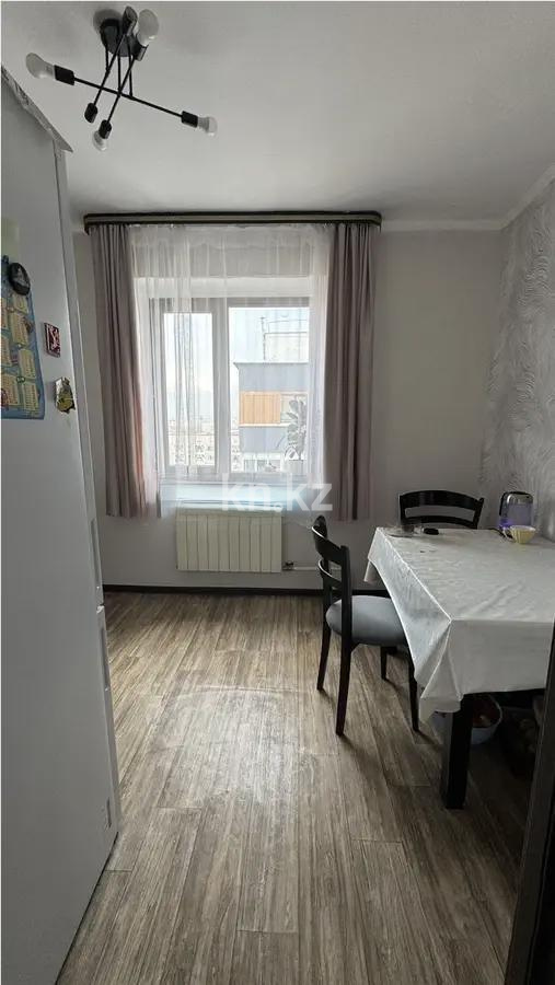 Продажа 1-комнатной квартиры, 60.4 м², мкр-н Аксай-1, дом  25 в Алматы - фото 3