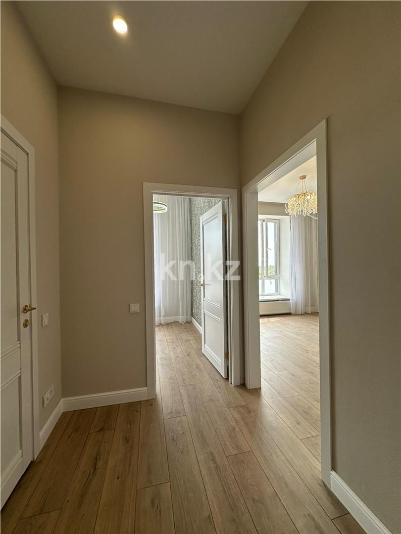 Продажа 2-комнатной квартиры, 34 м², ул. Айтматова в Астане