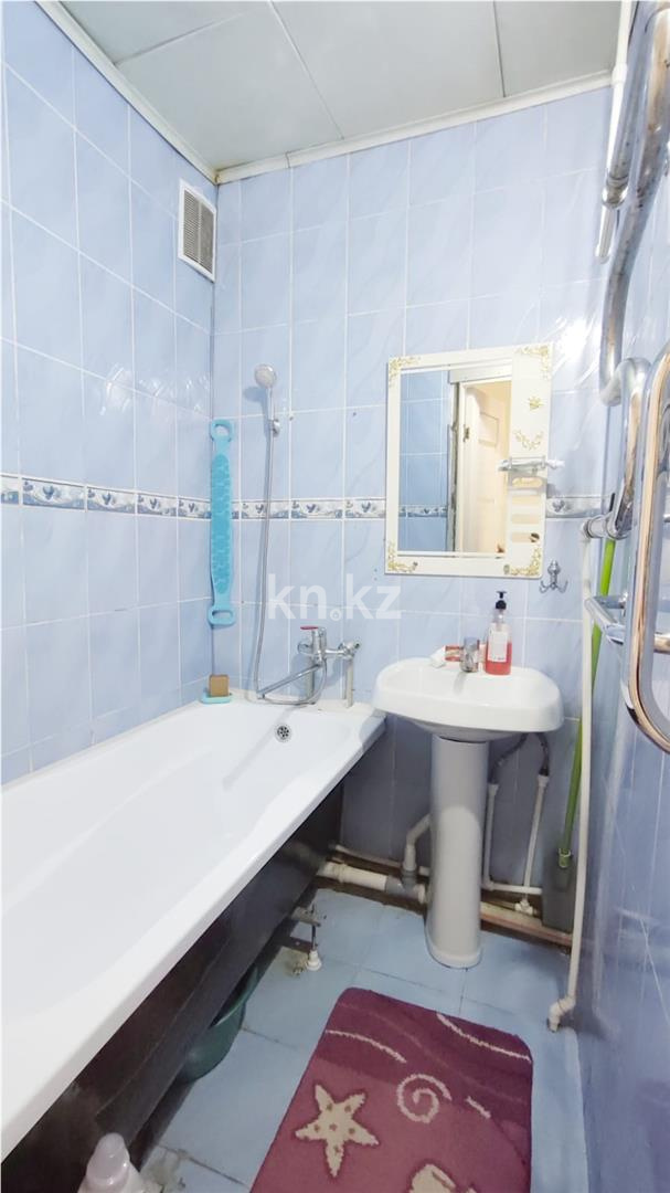 Продажа 2-комнатной квартиры, 46 м², мкр-н Восток-2 в Караганде - фото 12