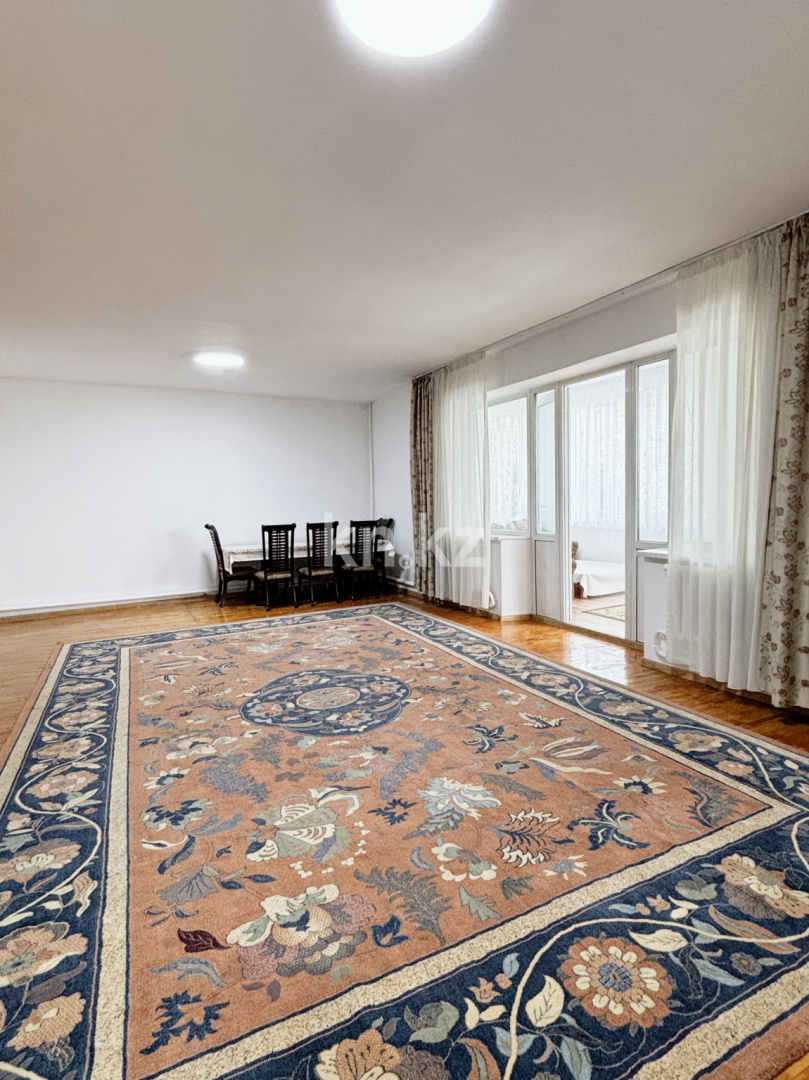 Продажа 6-комнатного дома, 300 м², ул. Оспанова в Алматы - фото 4