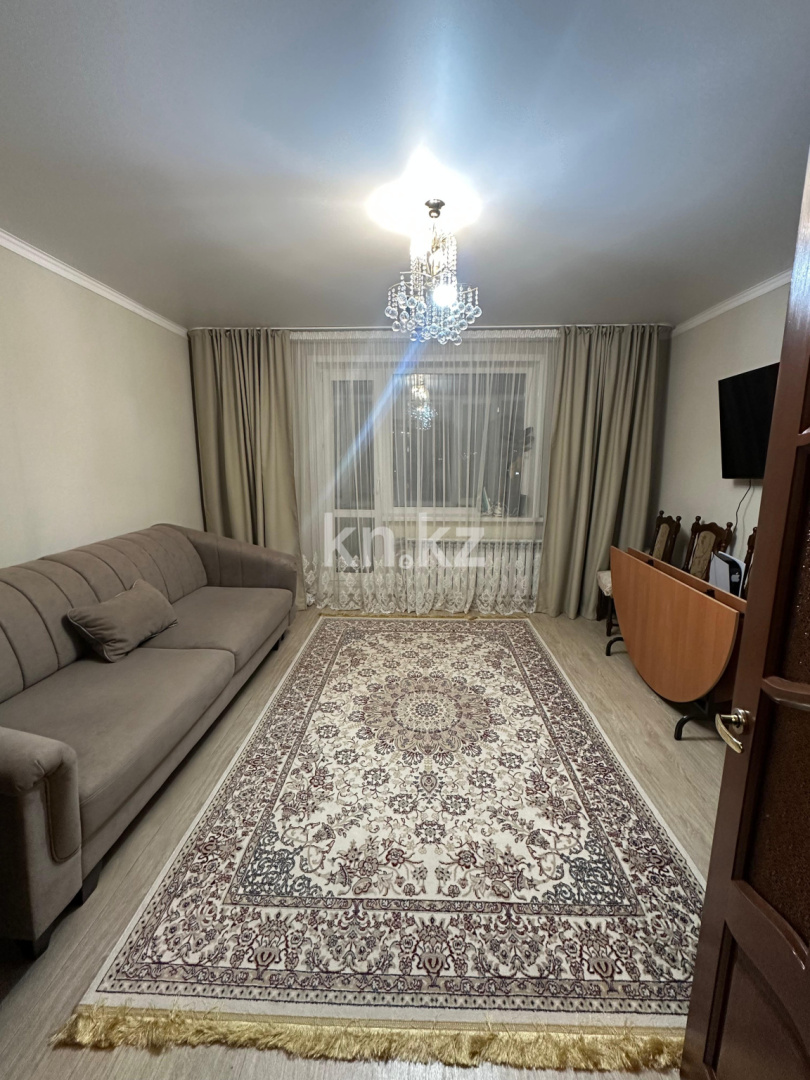 Продажа 4-комнатной квартиры, 80 м² в Караганде