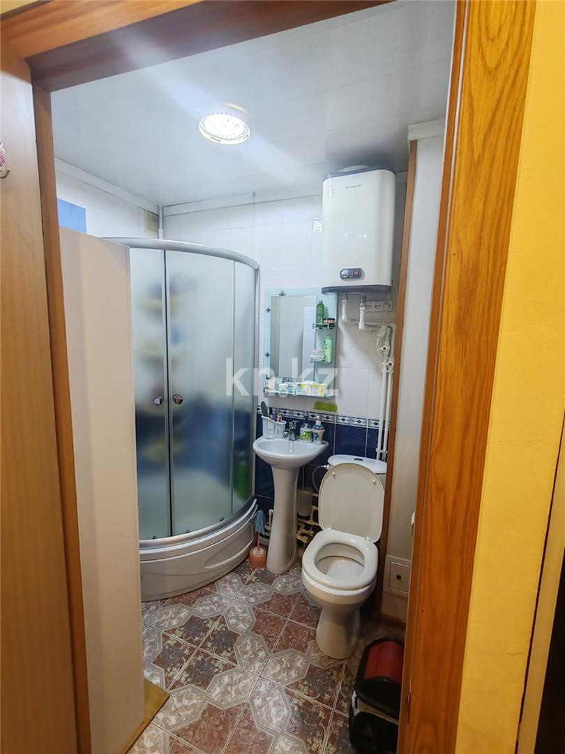 Продажа 1-комнатной квартиры, 31 м², 19 мкр. в Караганде - фото 11