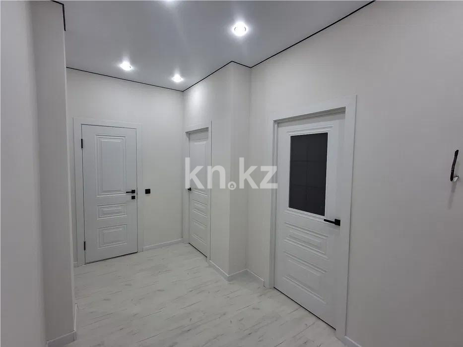 Продажа 3-комнатной квартиры, 58 м², ул. Аубакирова, дом  12/45б стр в Алматы - фото 3