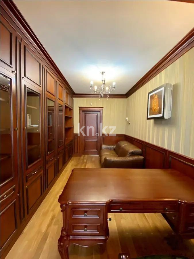 Продажа 5-комнатной квартиры, 217 м², ул. Ходжанова, дом  81 в Алматы - фото 5