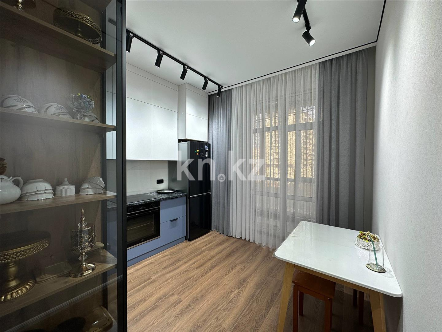 Продажа 3-комнатной квартиры, 78 м², 137 учетный квартал, дом  787 в Караганде - фото 25