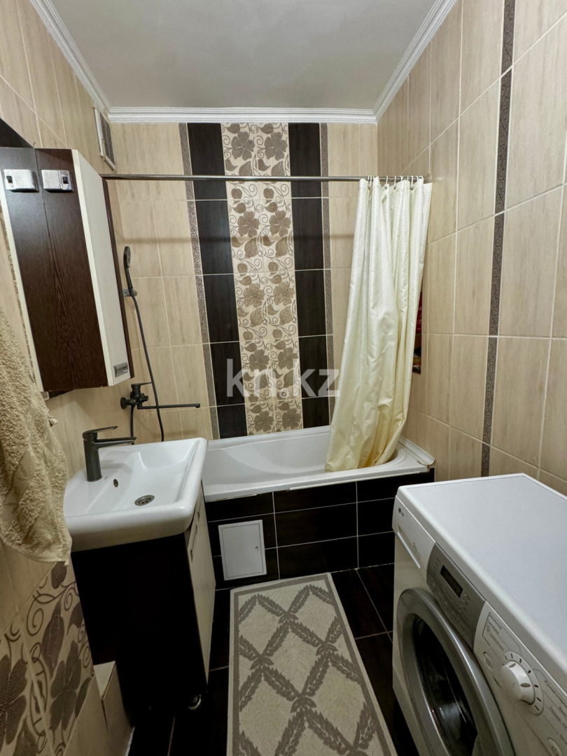 Продажа 3-комнатной квартиры, 65 м², пр. Райымбека в Алматы - фото 12