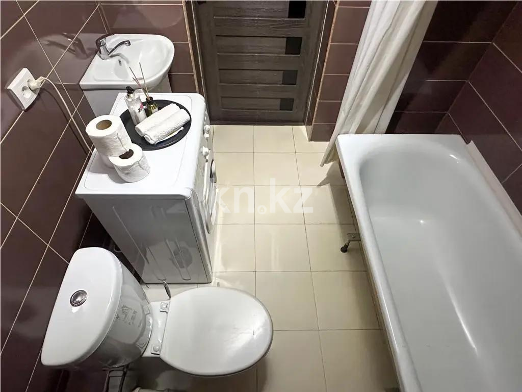 Продажа 1-комнатной квартиры, 35 м², ул. Толе би, дом  285/8 в Алматы - фото 4
