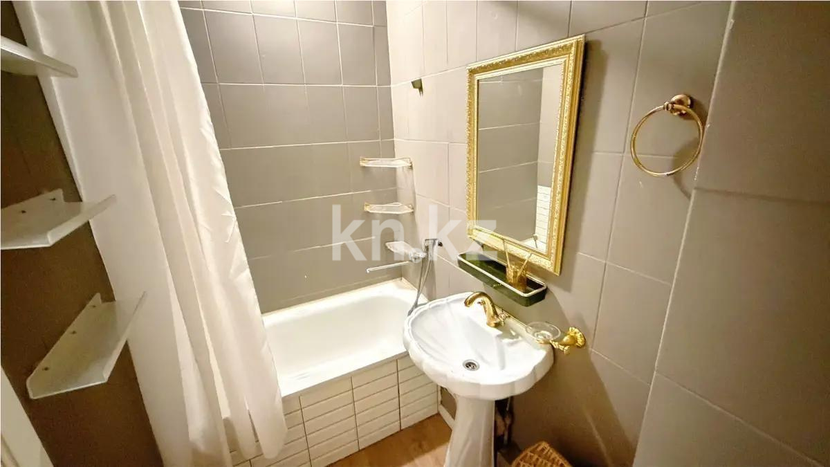 Продажа 2-комнатной квартиры, 72.8 м² в Астане - фото 4