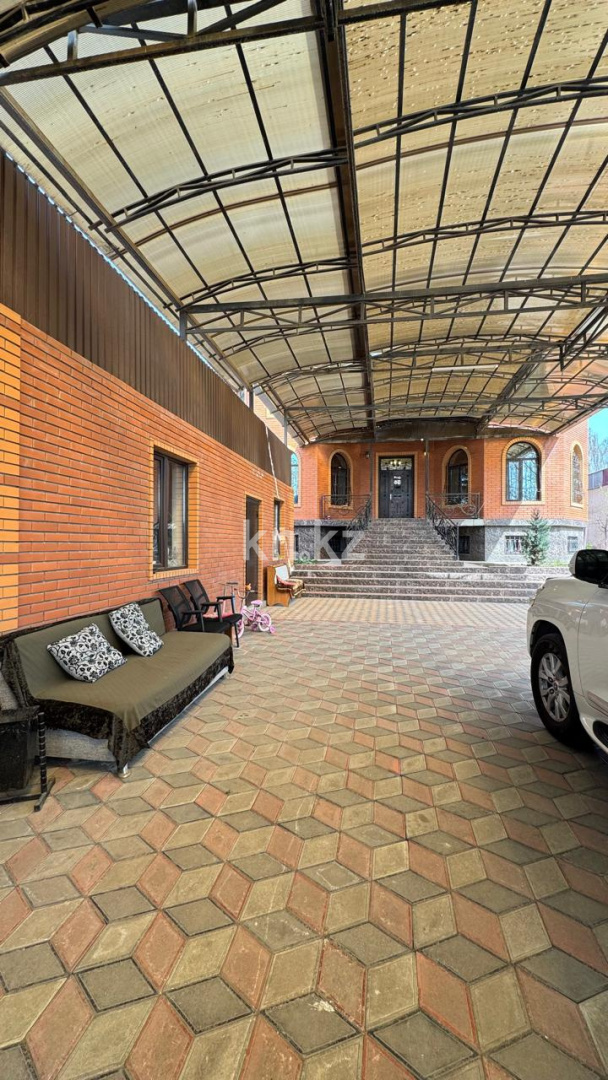 Продажа 7-комнатного дома, 520 м² в Алматы