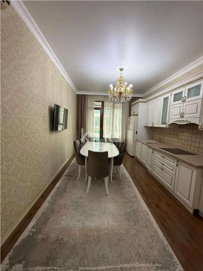 Продажа 4-комнатной квартиры, 214 м² в Астане - фото 4