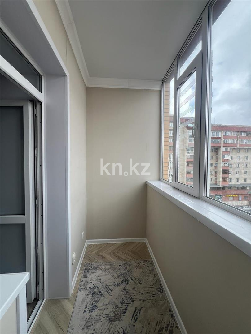 Продажа 3-комнатной квартиры, 94 м², ул. Сатыбалдина, дом  30 в Караганде - фото 23