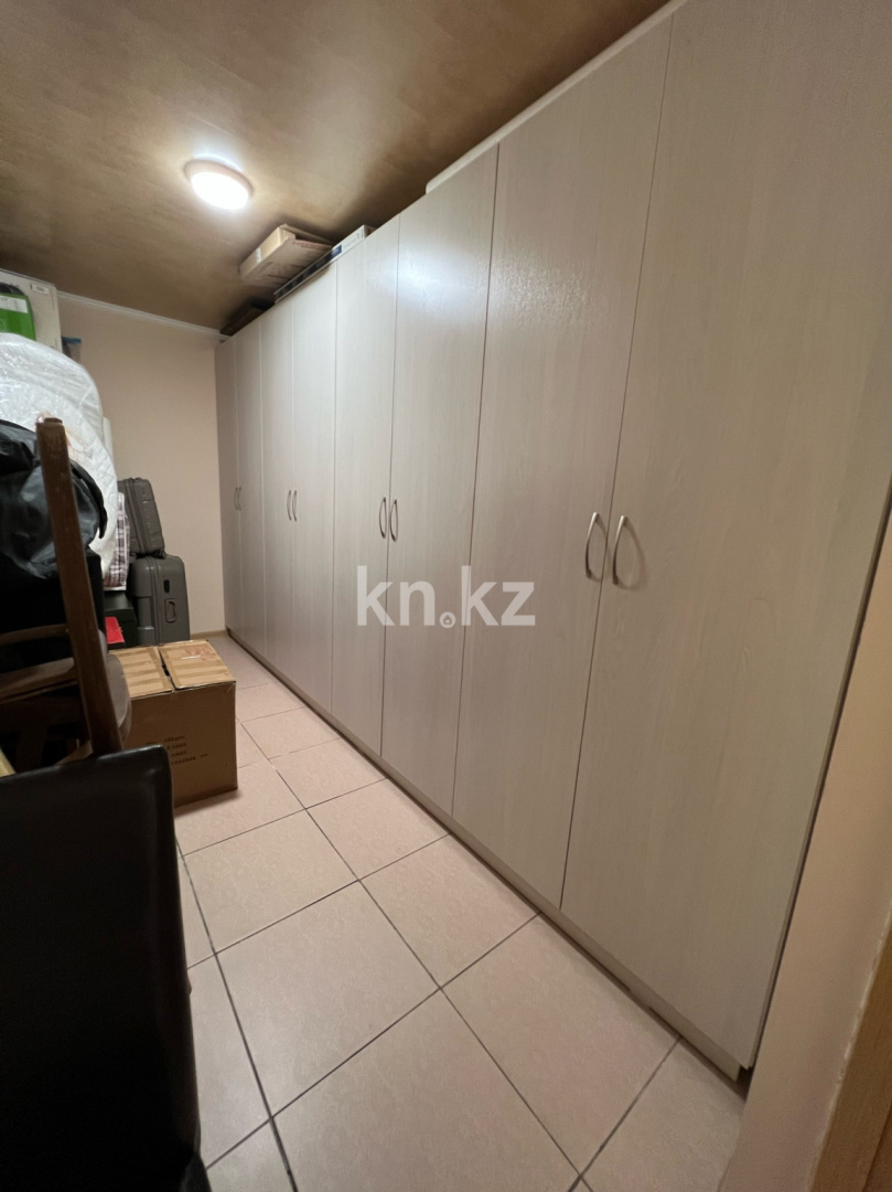 Продажа 7-комнатного дома, 474 м², ул. Комиссарова в Караганде - фото 37