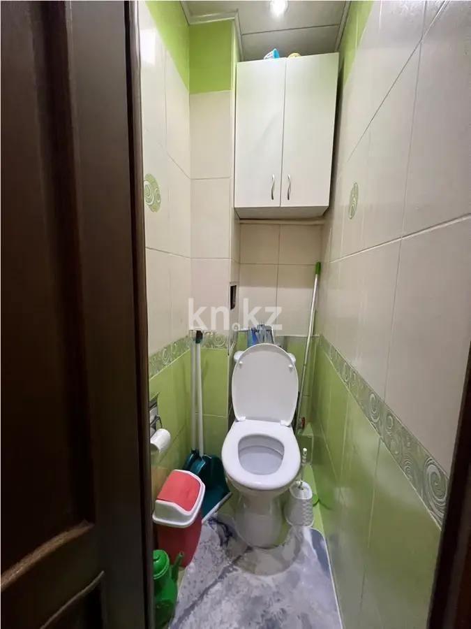 Продажа 3-комнатной квартиры, 70 м², мкр. Аксай-3, дом  11 в Алматы - фото 6