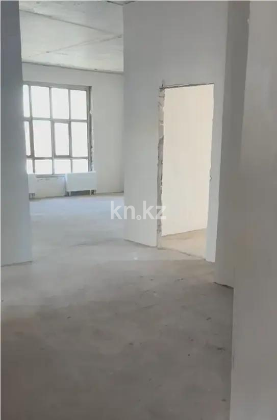 Продажа 4-комнатной квартиры, 172.1 м², ул. Акмешит, дом  19/1 в Астане - фото 2