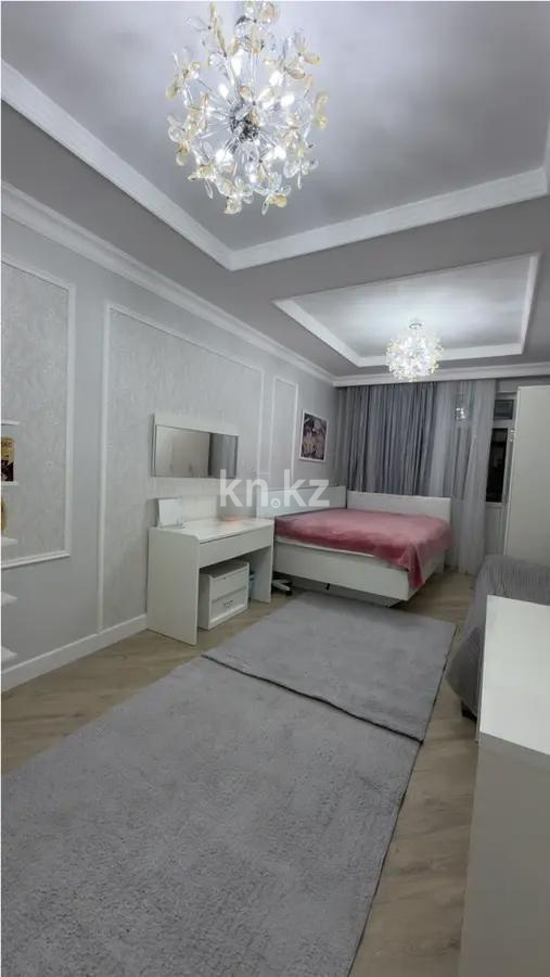 Продажа 3-комнатной квартиры, 125 м², ул. Навои, дом  323 в Алматы - фото 2