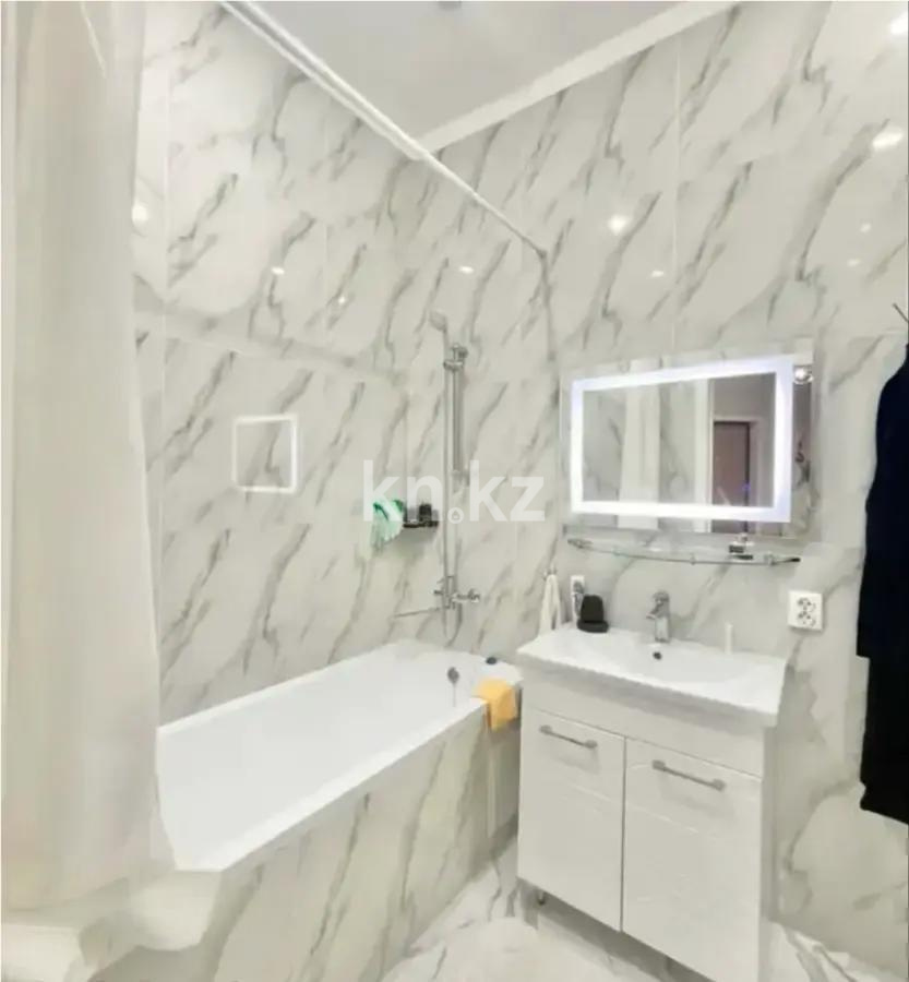 Продажа 1-комнатной квартиры, 53 м² в Астане - фото 4