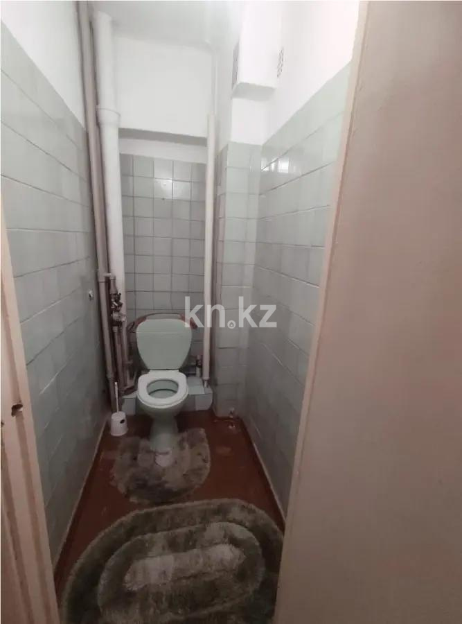 Продажа 2-комнатной квартиры, 70 м², ул. Кабанбай батыра, дом  138 в Алматы - фото 4