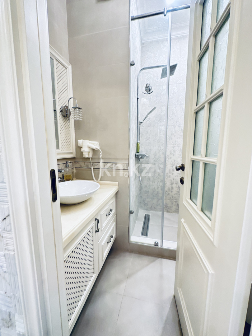 Продажа 4-комнатной квартиры, 97 м² в Астане - фото 34