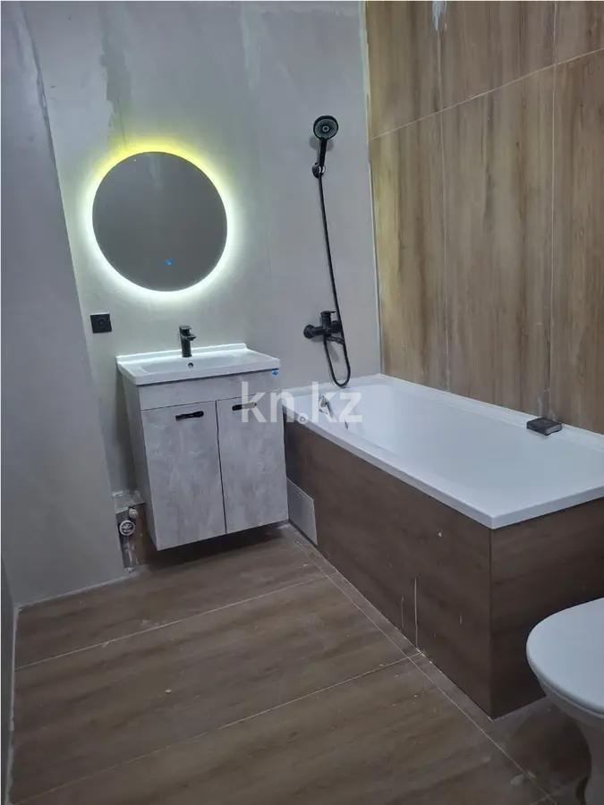 Продажа 3-комнатной квартиры, 69 м², ул. Сыганак, дом  14 в Астане - фото 8