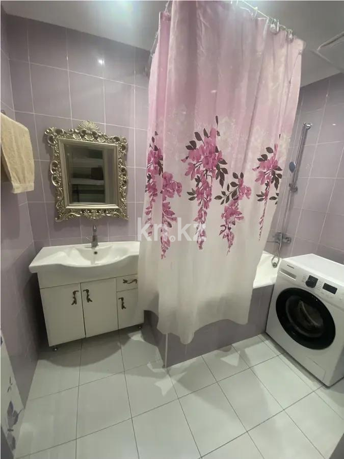 Продажа 2-комнатной квартиры, 75 м², мкр. Жетысу-3, дом  55 в Алматы - фото 4