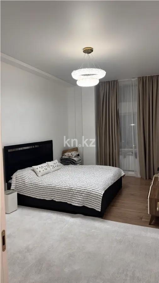 Продажа 3-комнатной квартиры, 81 м², ул. Кунаева, дом  12 в Астане - фото 2