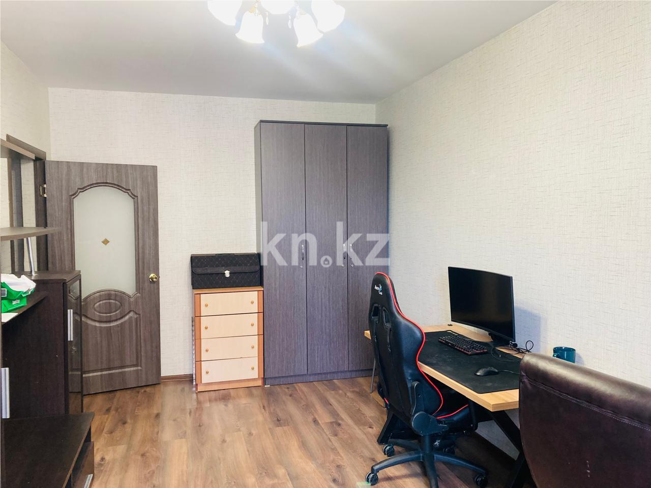 Продажа 1-комнатной квартиры, 46 м², пр. Шахтеров в Караганде