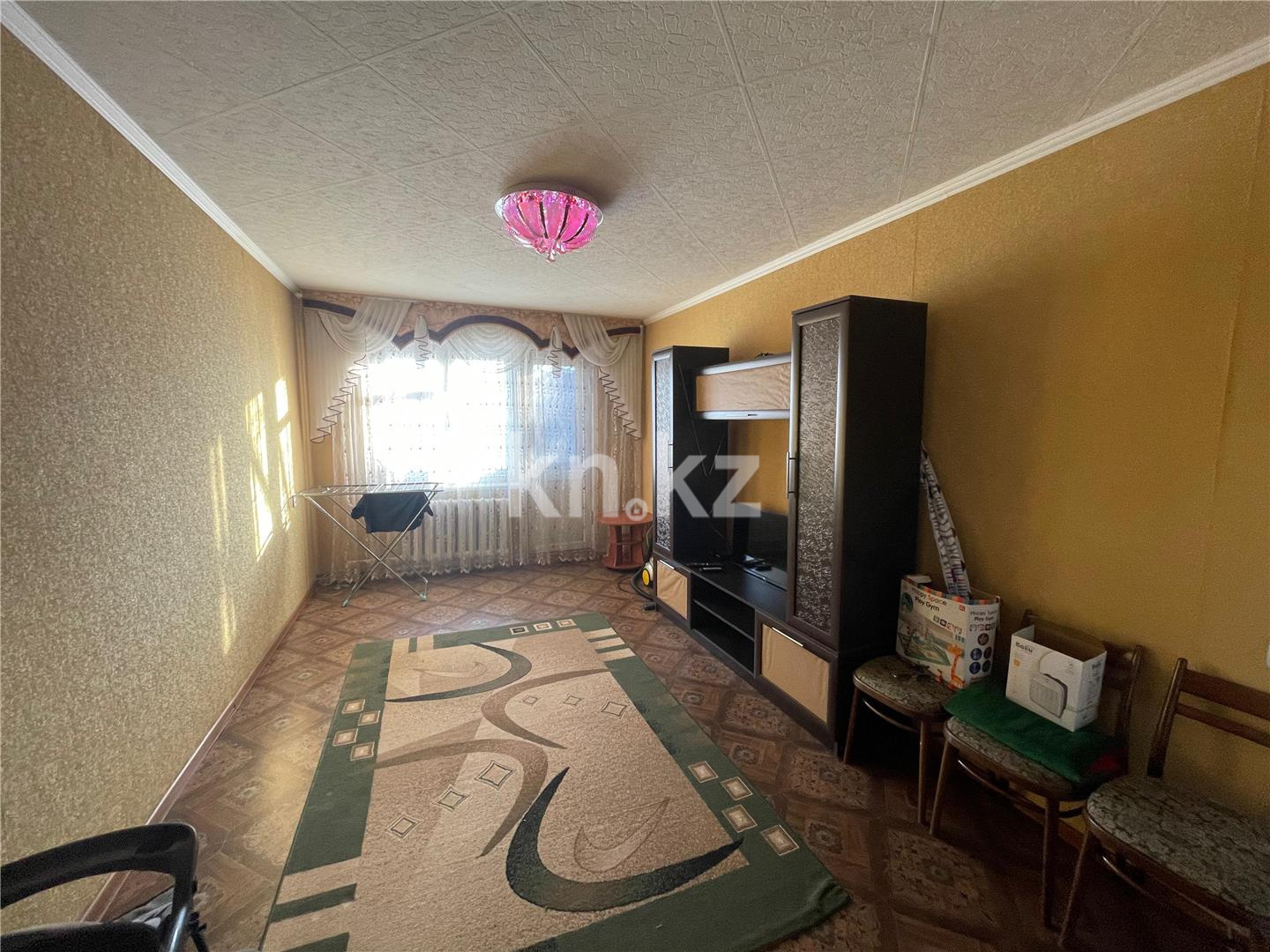 Продажа 2-комнатной квартиры, 45 м², мкр-н 15, дом  26 в Караганде - фото 2