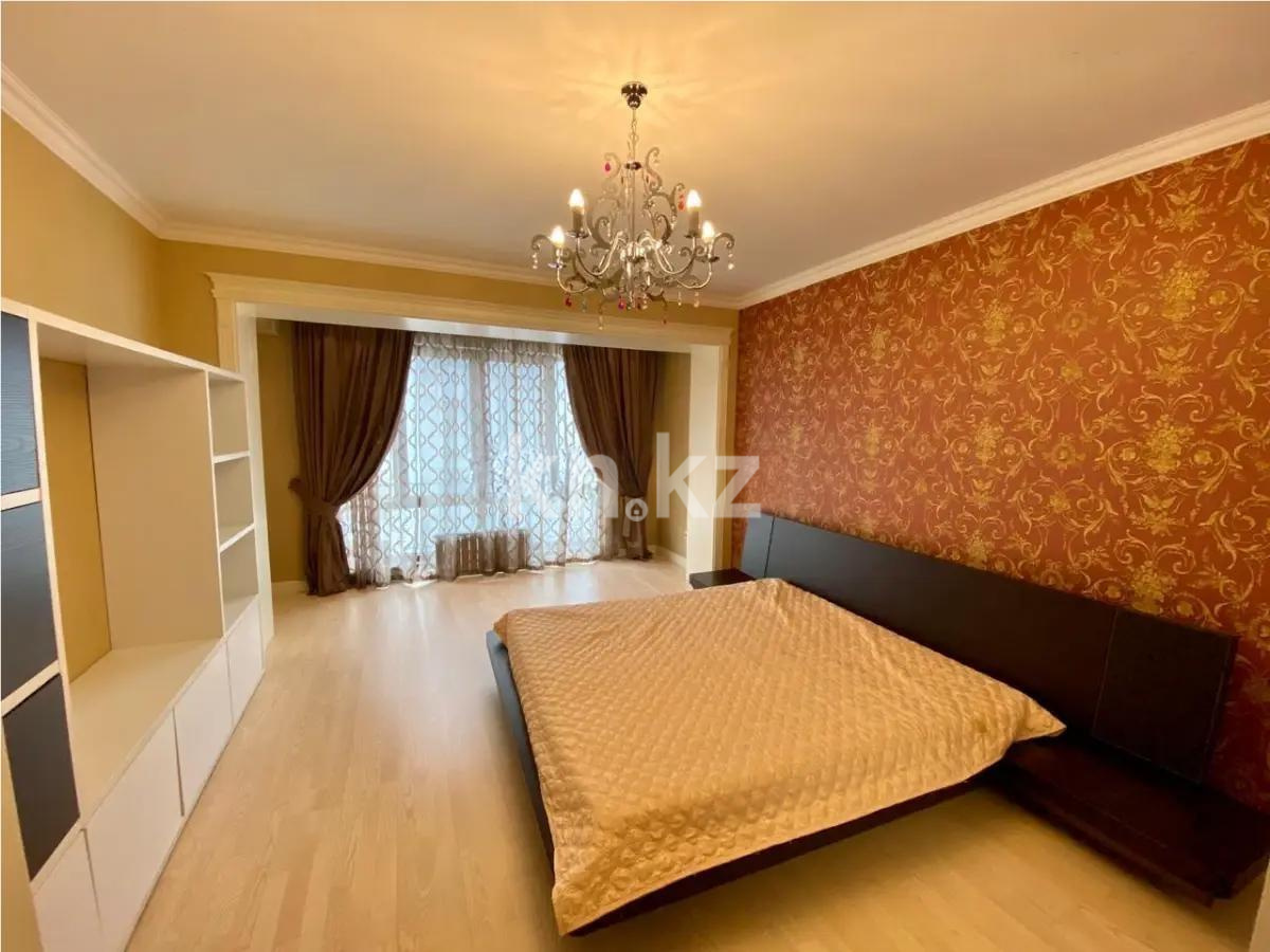 Продажа 5-комнатной квартиры, 217 м², ул. Ходжанова, дом  81 в Алматы - фото 2