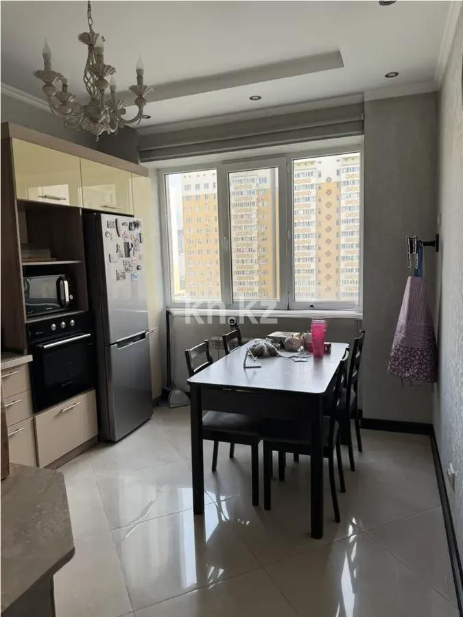 Продажа 2-комнатной квартиры, 62.8 м² в Алматы - фото 2