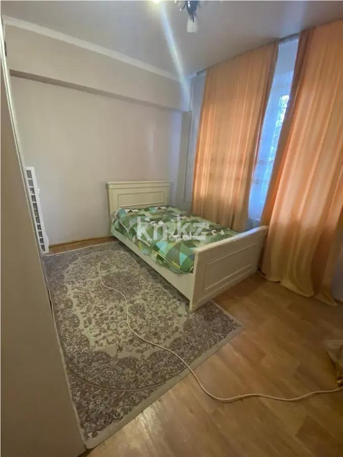 Продажа 3-комнатной квартиры, 72.8 м², пр. Райымбека, дом  206/7 в Алматы - фото 2