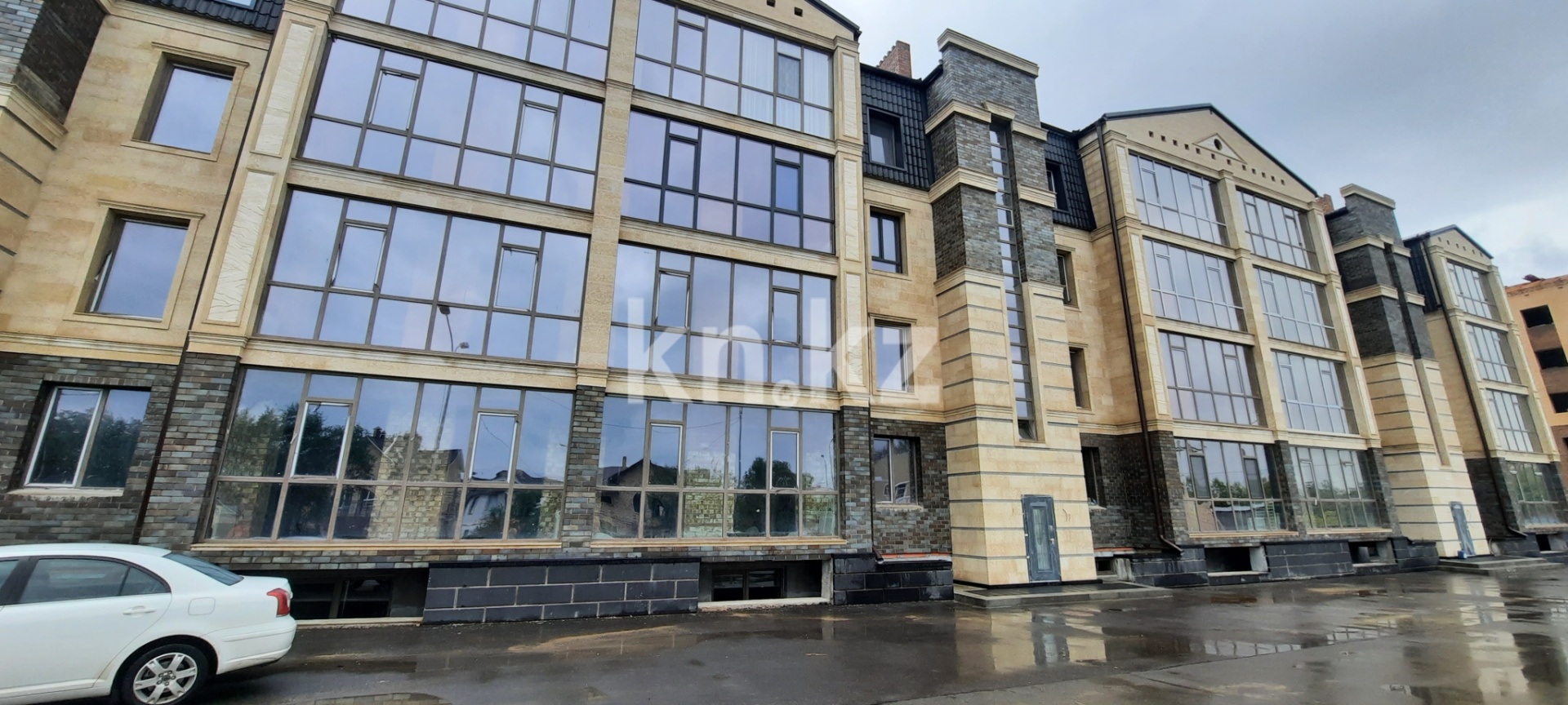 Продажа 1-комнатной квартиры, 45.5 м², ул. Штурманская, дом  18 в Караганде