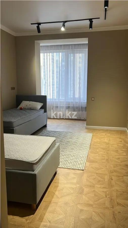 Продажа 4-комнатной квартиры, 145 м², ул. Розыбакиева, дом  237 в Алматы - фото 3