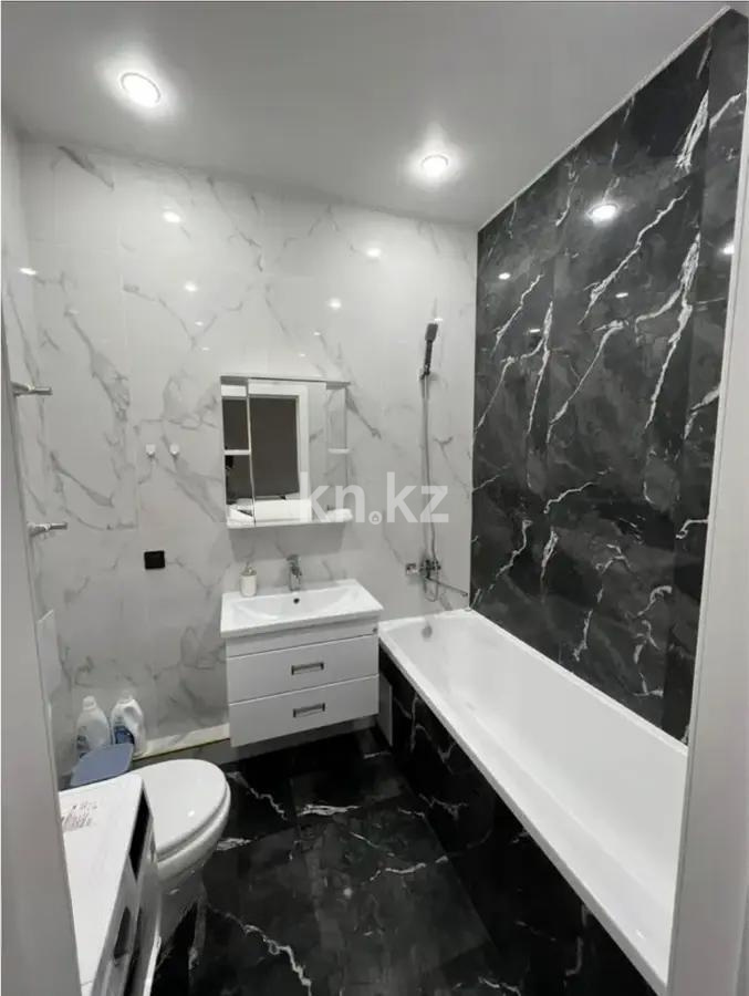 Продажа 3-комнатной квартиры, 110 м², ул. Айнакол, дом  66 в Астане - фото 4