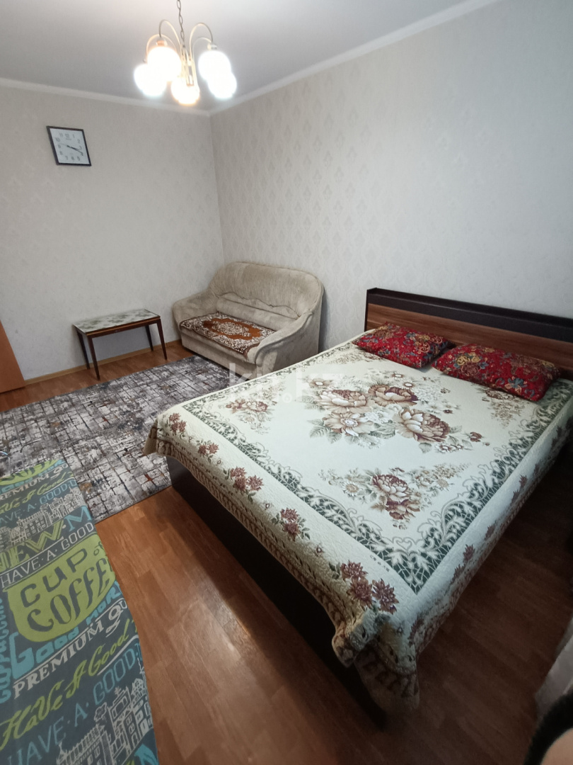 Аренда 1-комнатной квартиры посуточно, 38 м², пр. Сарыарка, дом  11 - ул. Кенесары в Астане - фото 2