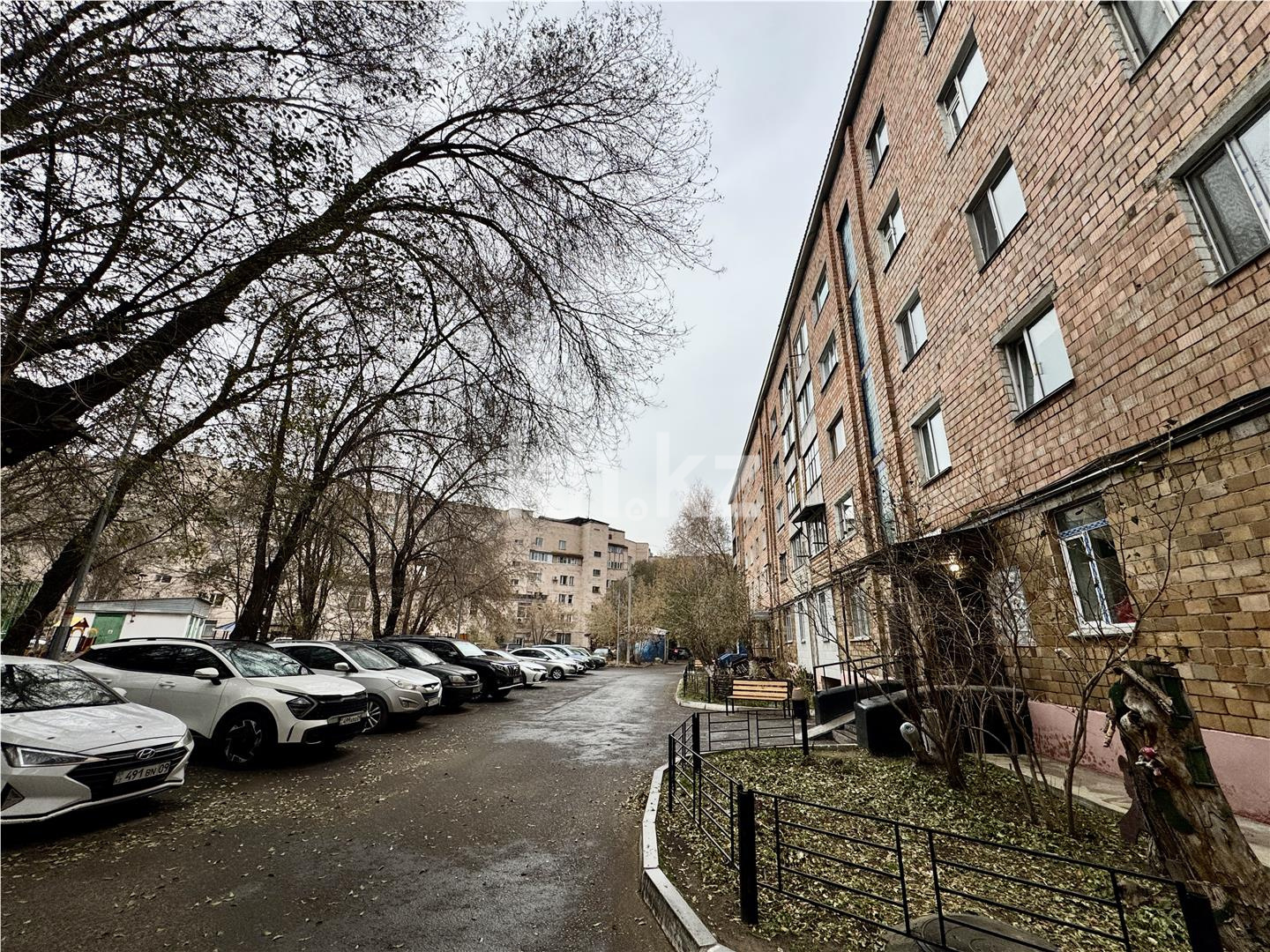 Продажа 3-комнатной квартиры, 63 м², ул. Аманжолова, дом  7 в Караганде - фото 30
